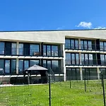 Komfortny Apartmnan Blizko Centra Lm *