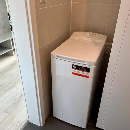 Komfortny Apartmnan Blizko Centra Lm