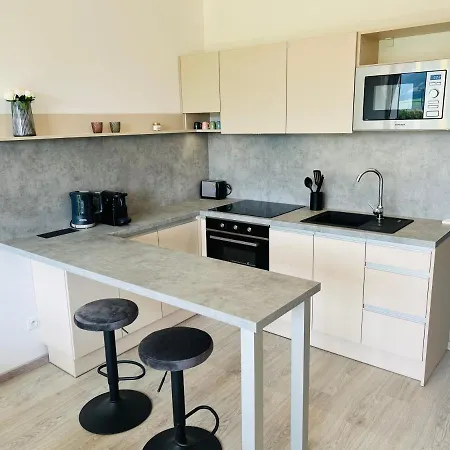 Komfortny Apartmnan Blizko Centra Lm Appartamento Liptovský Mikuláš