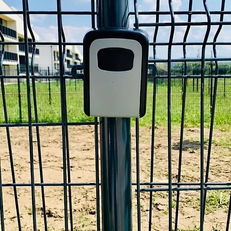 Komfortny Apartmnan Blizko Centra Lm Apartamento *