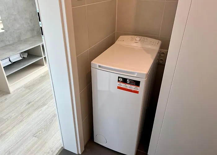 Komfortny Apartmnan Blizko Centra Lm