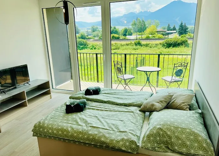Komfortny Apartmnan Blizko Centra Lm Appartamento *