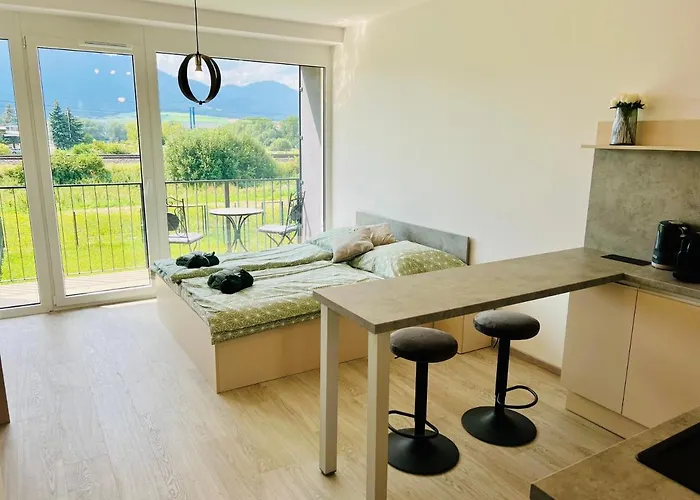 Komfortny Apartmnan Blizko Centra Lm Appartamento Liptovský Mikuláš